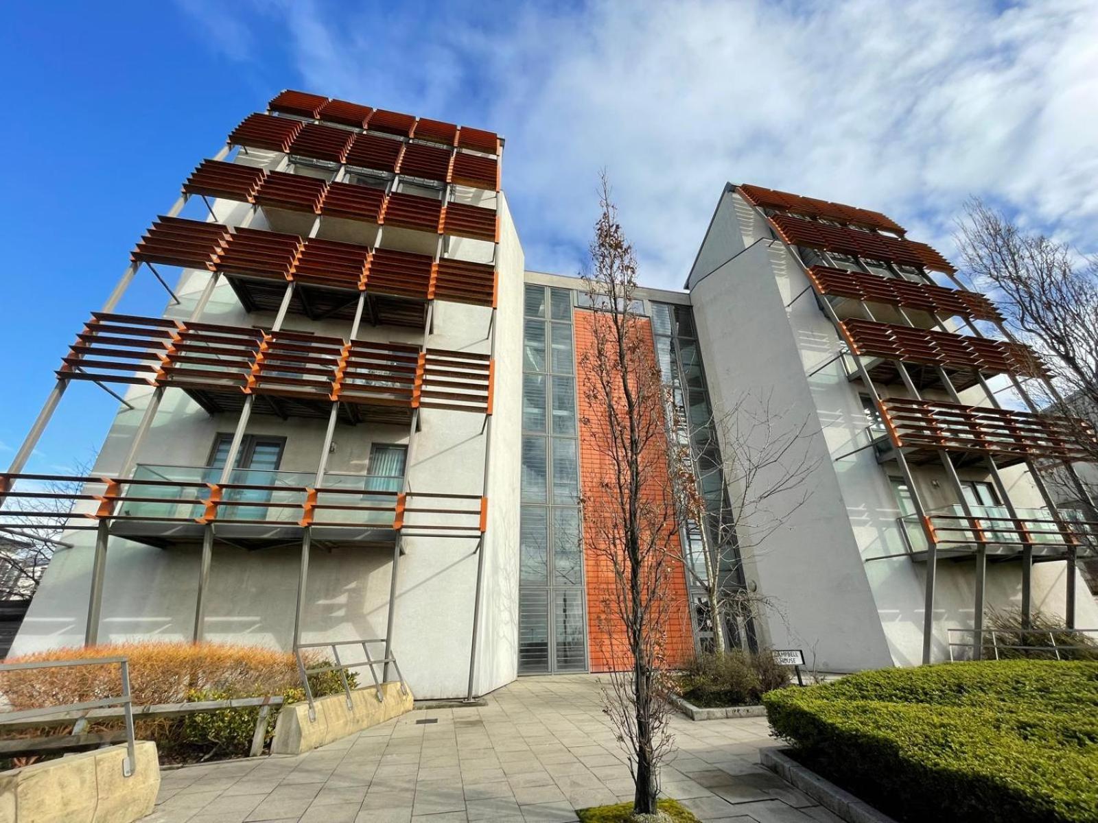 Manchester City Flat With Free Secure Parking — Photos 3
